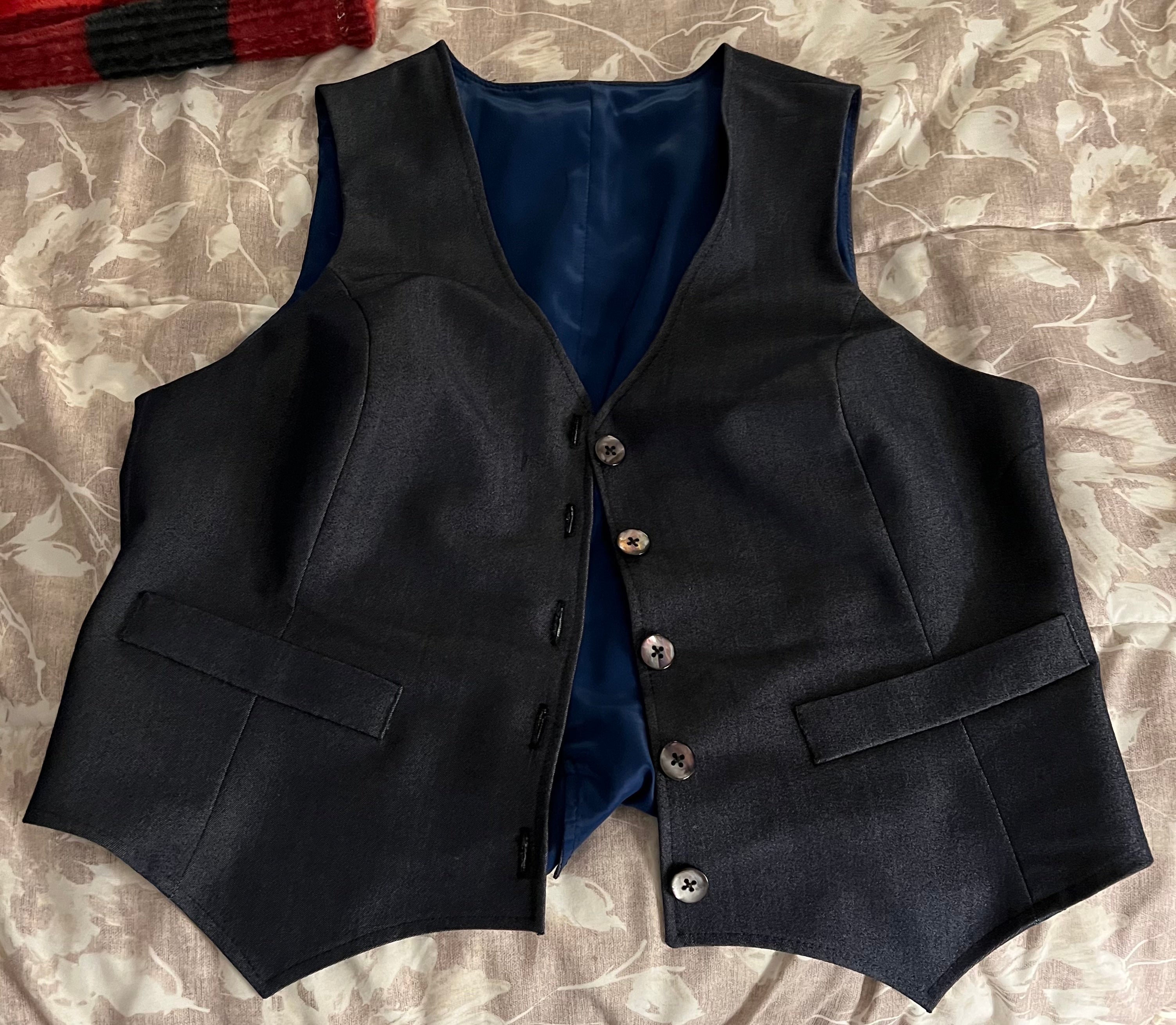 Thoughts on Style Arc's Joy Vest – Gorgeous Fabrics