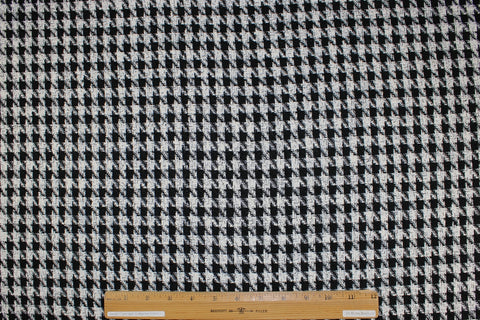 Black and white houndstooth bouclé tweed