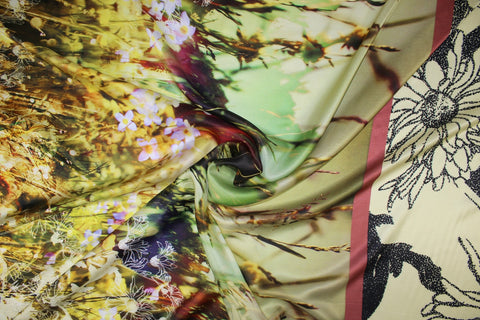 0scar border print silk charmeuse