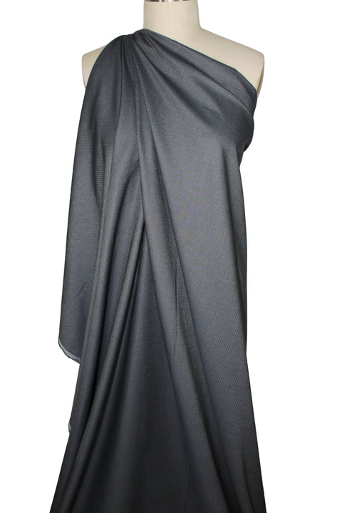 Reversible cotton shirting in gray and white