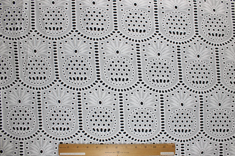 Pineapple scalloped border broderie anglaise (eyelet)