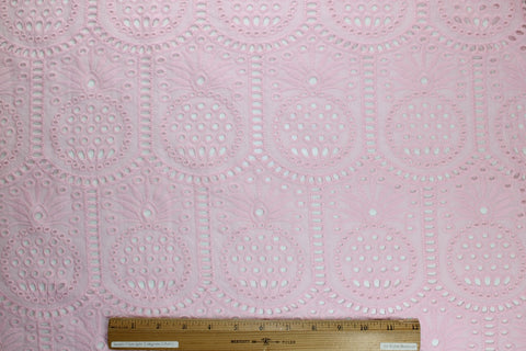 Pineapple motif eyelet