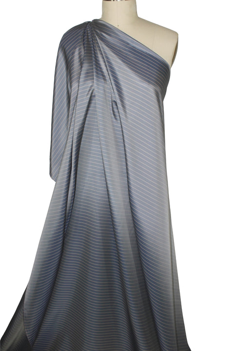 Wide pinstriped Cupro lining