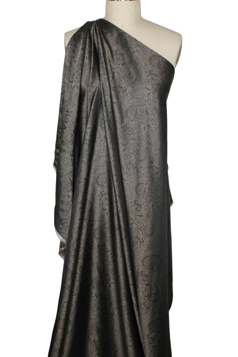 Paisley print rayon lining