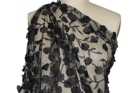 Applique embroidered mesh fabric