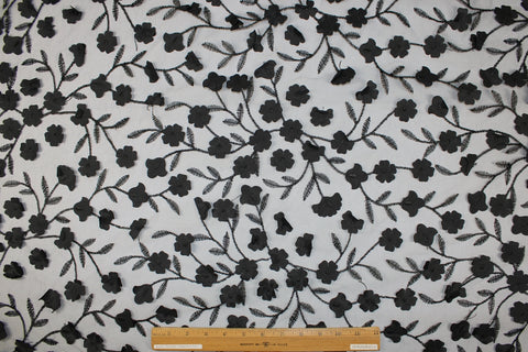 Applique embroidered mesh fabric