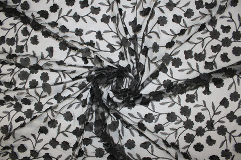 Applique embroidered mesh fabric