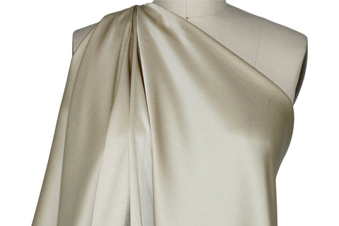 Italian selvage marked cady fabric