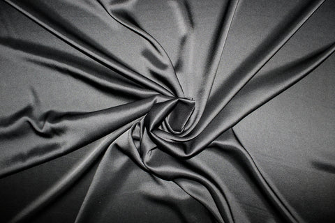 Italian selvage marked cady fabric