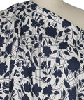 0scar silk broadcloth with a floral print in navy on white