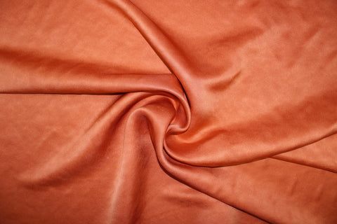 0scar de la Rent@ silk brocade