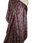 0scar silk twill with a floral print on plaid