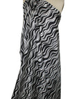 Wavy print silk twill in black and white