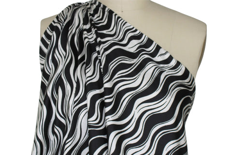 Wavy print silk twill in black and white