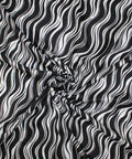 Wavy print silk twill in black and white