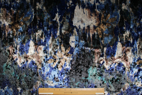 Abstract print stretch panne velvet