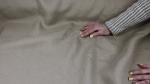 Italian suit-weight linen in khaki