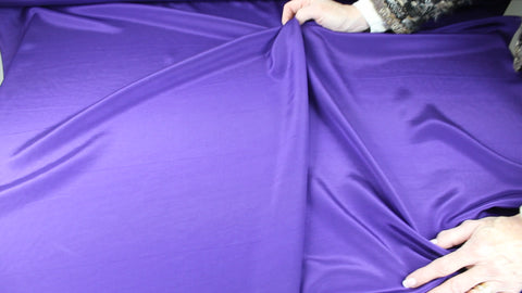 Silk crepe de chine (heavy)