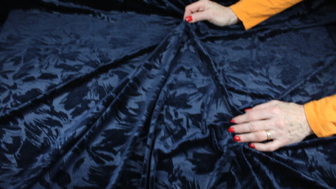 Floral shadow print stretch velvet