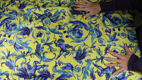 Raphaelite-style print silk twill 